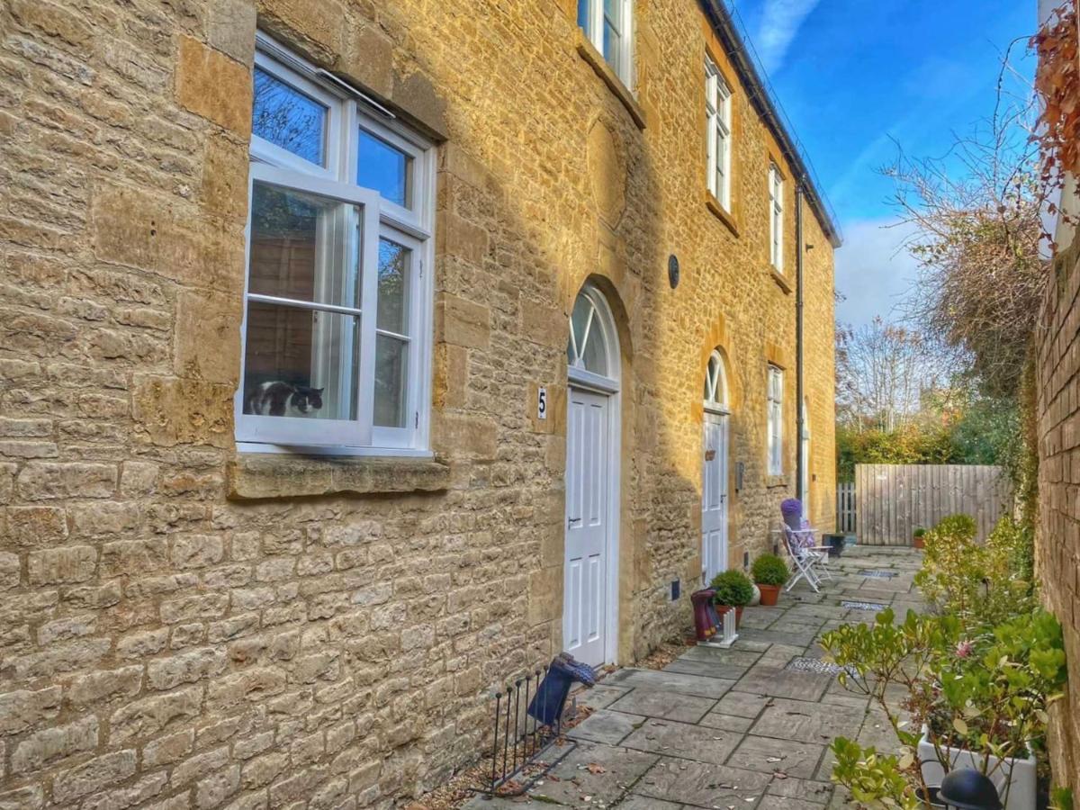 Cotswold Chapel, Sleeps Up To 5 In Kingsize Beds Leilighet Chipping Norton Eksteriør bilde